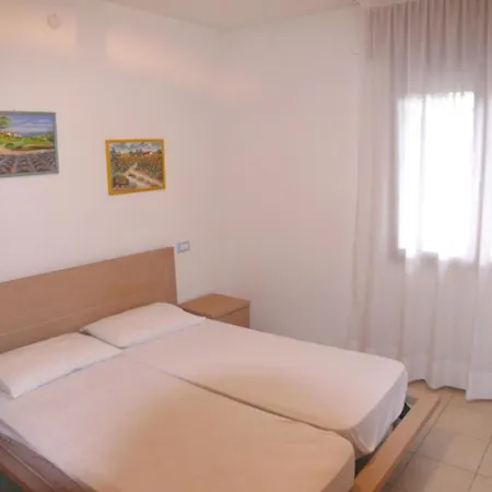 Fuer 6 Personen Ca 55 Qm In Bibione, Adriakueste Italien Und Umgebung - B63276